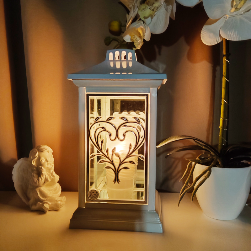 Лампадка капличка класична біла Lampion L26 28см