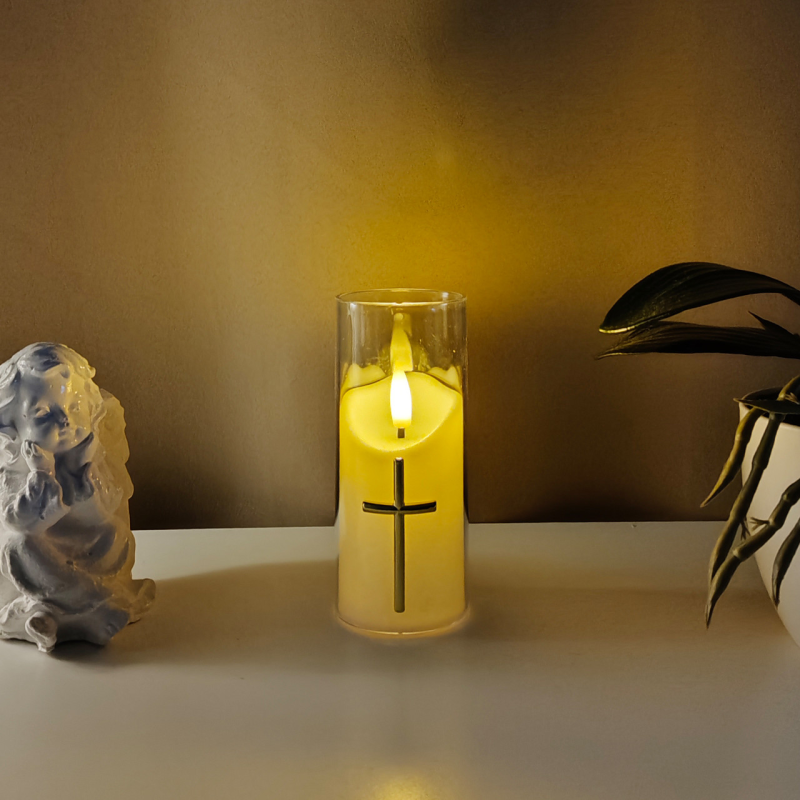 Свічка Led у прозорому циліндрі з хрестом (золото) Sunlight 12,5см 90 днів